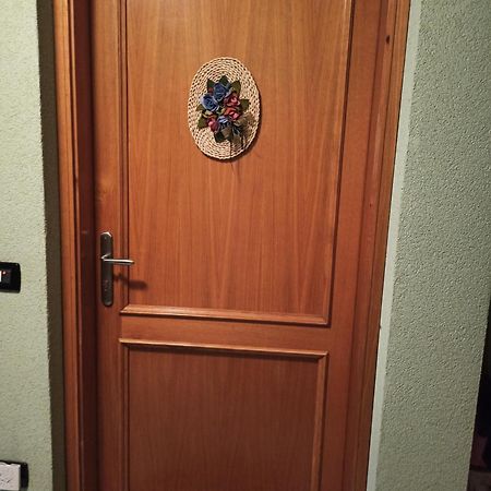 La Casa Di Nonna Lia Appartement Dimaro Buitenkant foto