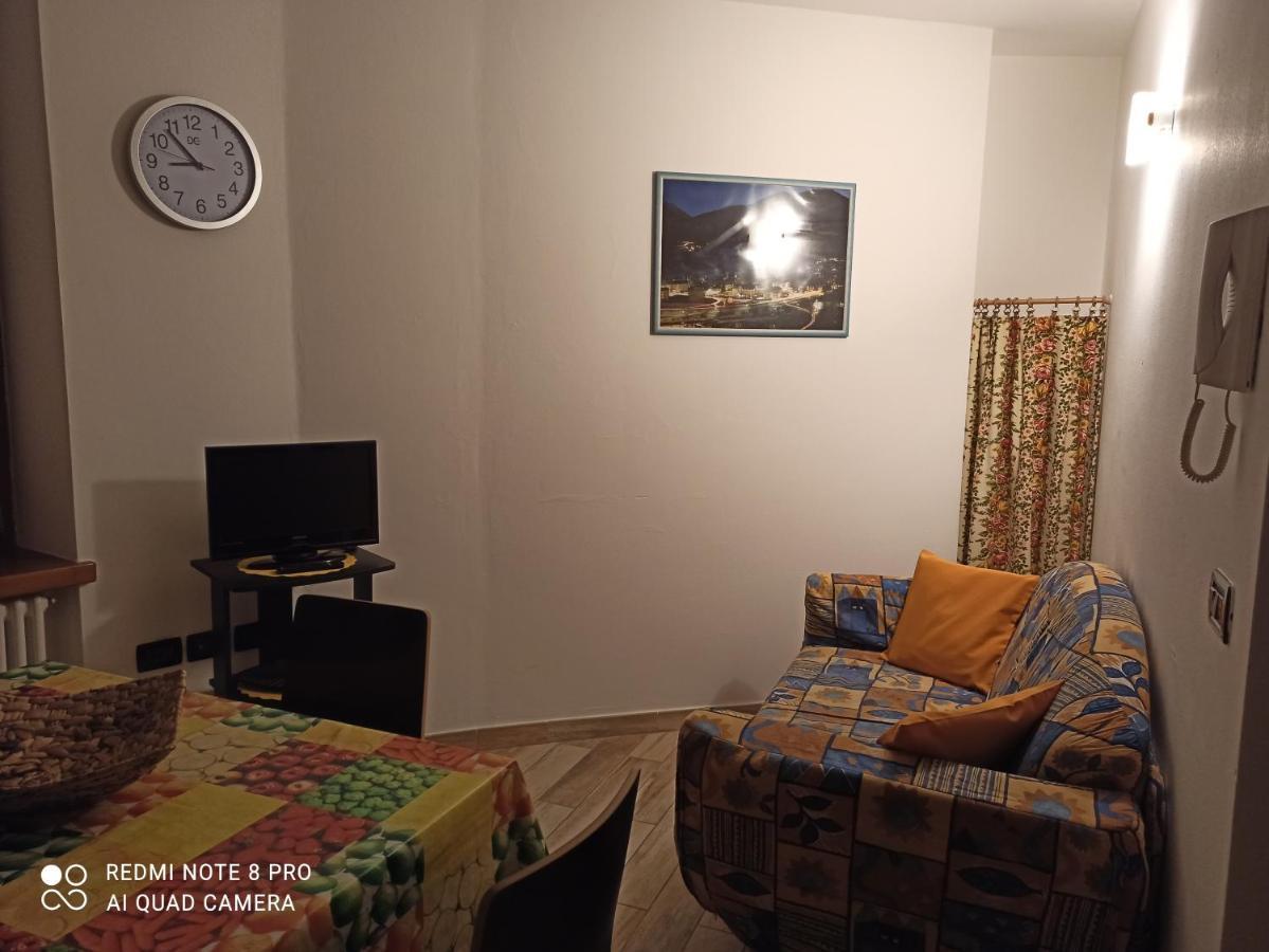 La Casa Di Nonna Lia Appartement Dimaro Buitenkant foto