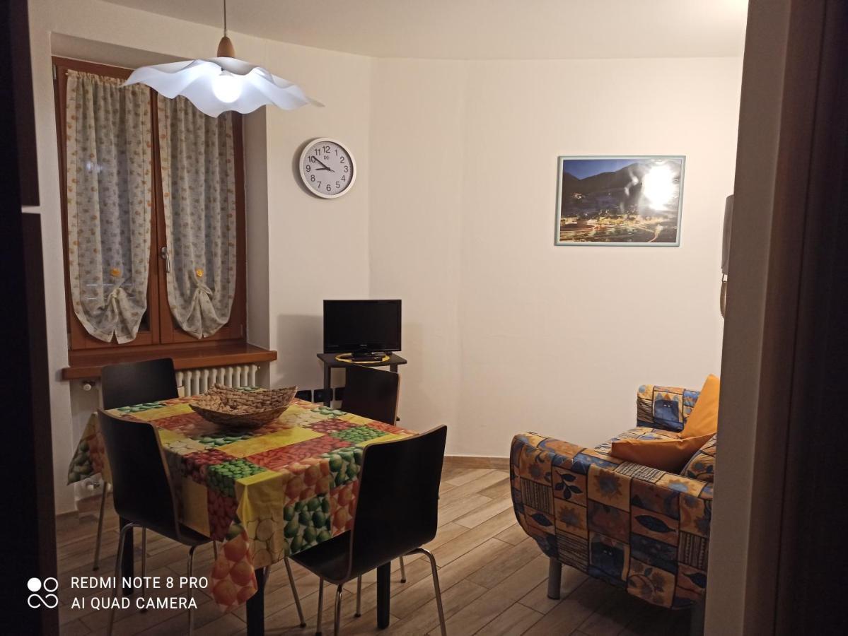 La Casa Di Nonna Lia Appartement Dimaro Buitenkant foto